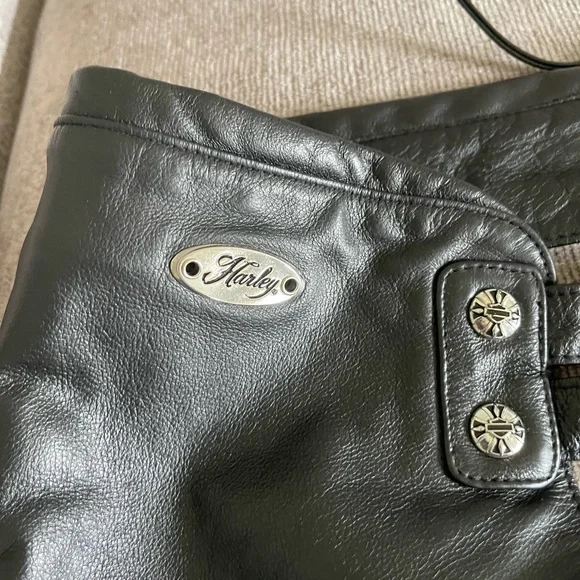 Harley Davidson leather chaps - Picture 4 of 7